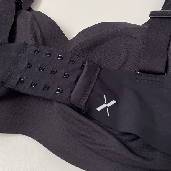 Knix Padded V-Neck Wireless Wide Strap Black Bra Size 6+ - Picture 7 of 9